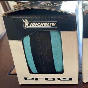 2 Michelin Pro4 Service Course Bike Tires